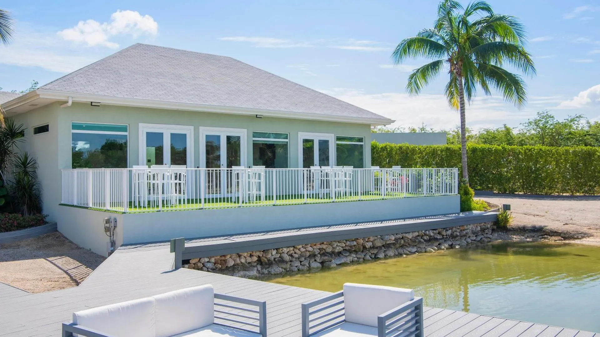 Casa de Férias Summertime Suites #50 West Bay
