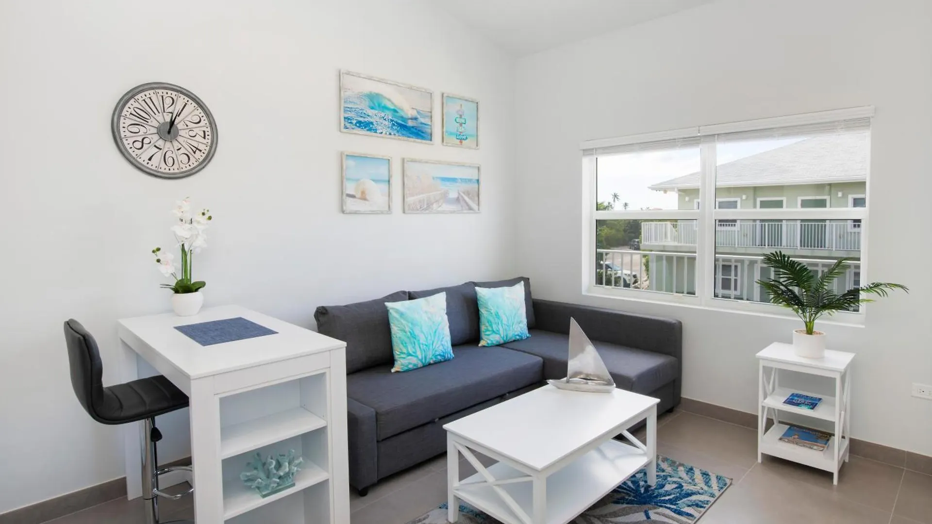 Summertime Suites #50 West Bay